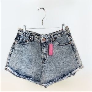 NWT Tinseltown Acid Wash Vintage Cheeky Shorts Size 10 New Never Used